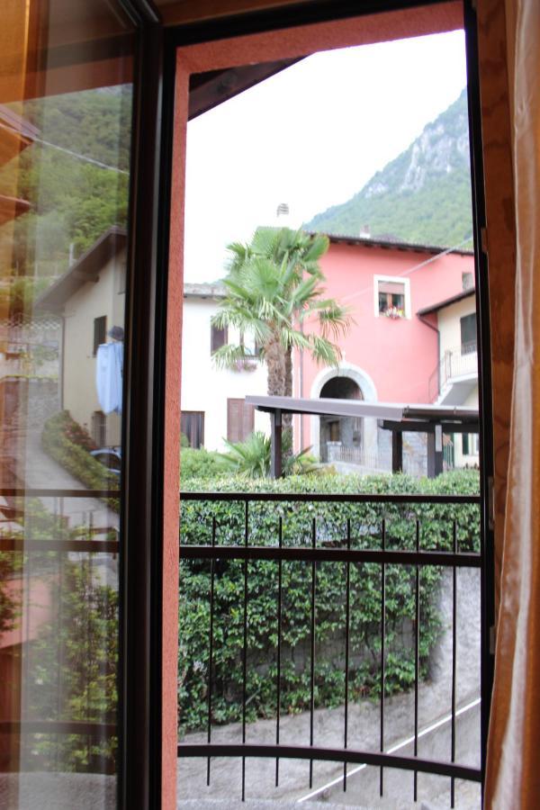 apartment vista monastero Dubino Esterno foto